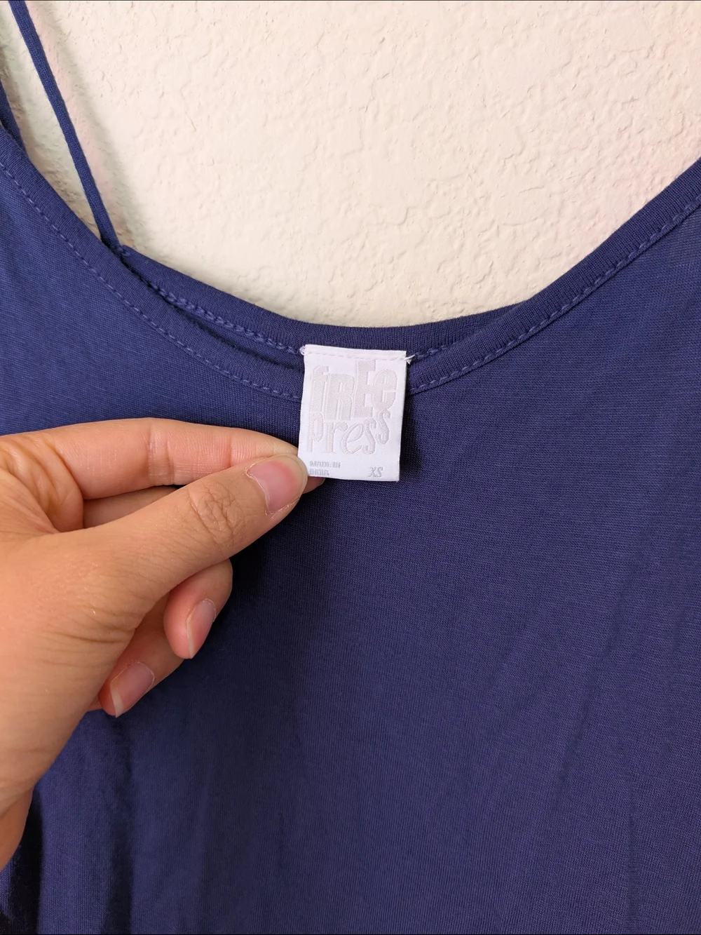 Tops And Tees Bundle Box - Picture 15 of 16